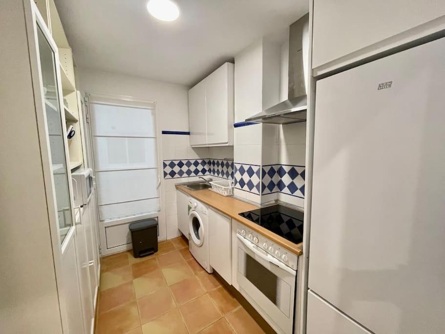 Acogedor Apartamento En Zaragoza Luaran gambar