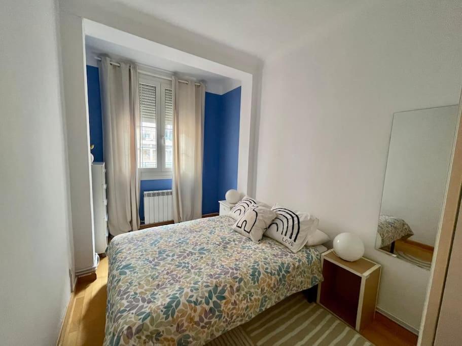 Acogedor Apartamento En Zaragoza Luaran gambar