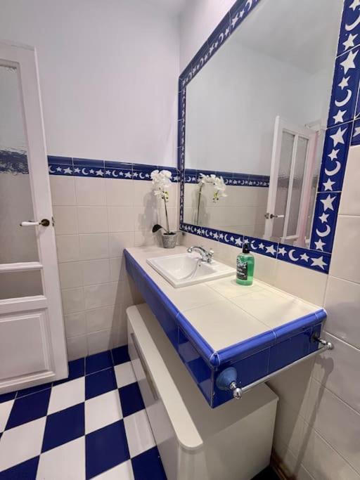 Acogedor Apartamento En Zaragoza Luaran gambar