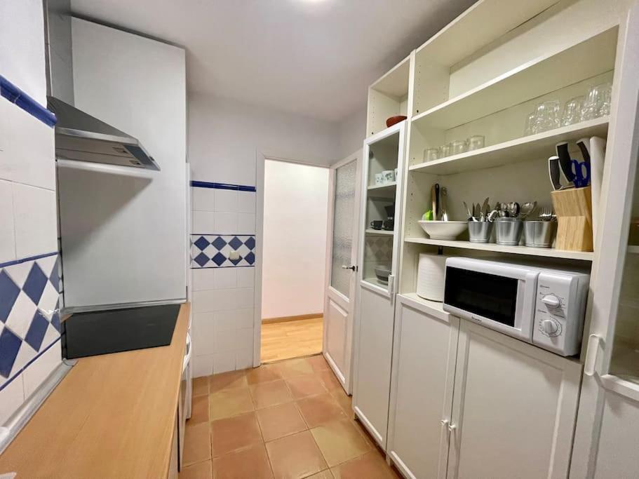 Acogedor Apartamento En Zaragoza Luaran gambar