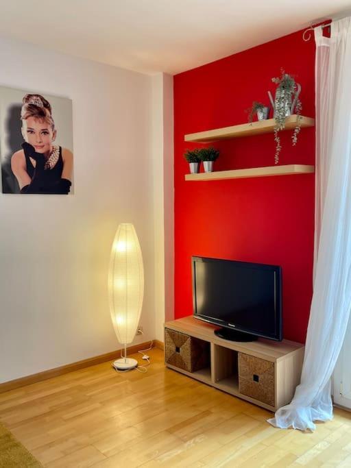 Acogedor Apartamento En Zaragoza Luaran gambar
